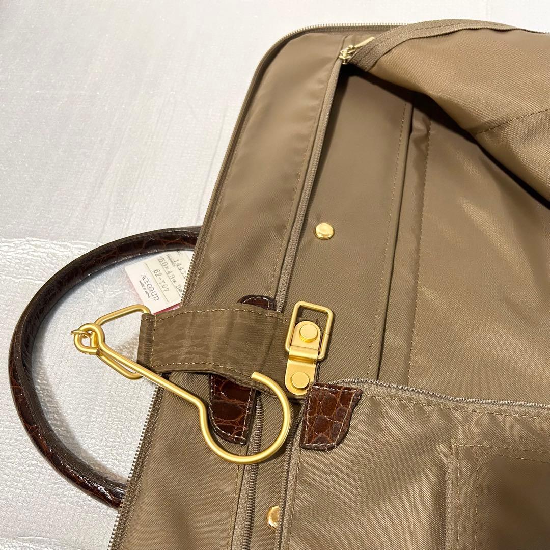 美品 バレンシアガ ナイロン クロコダイル型押しレザー ガーメントバッグ