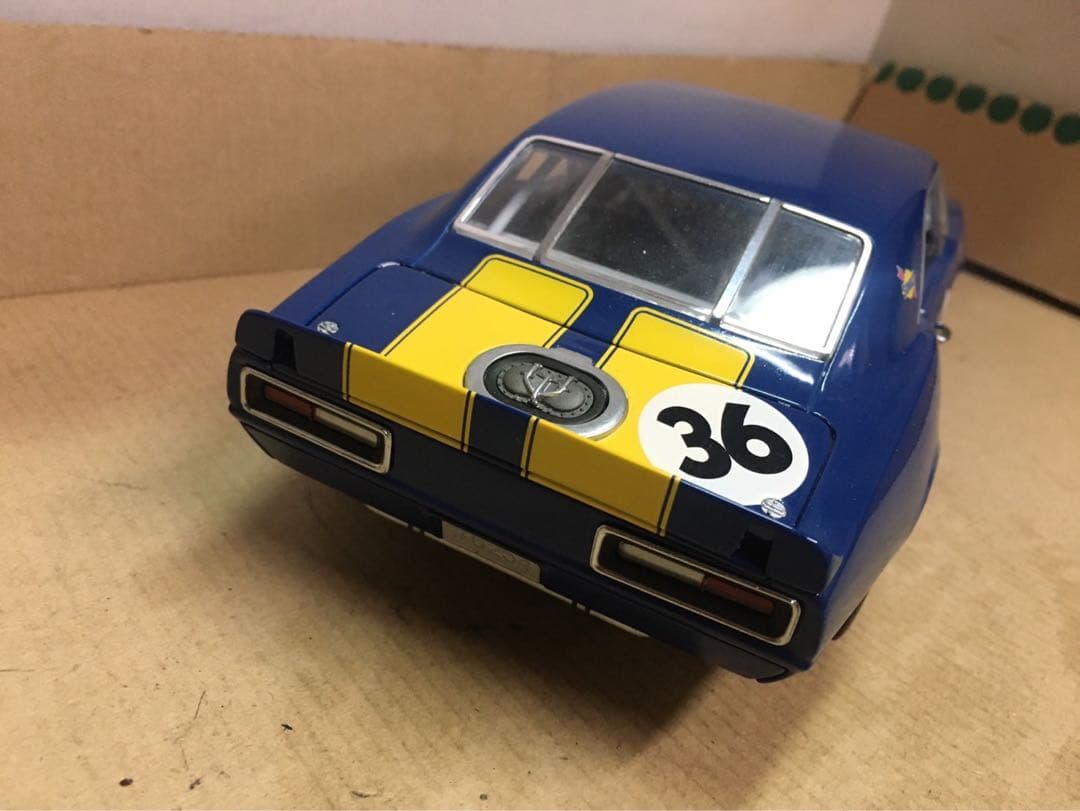 gmp 1/18 1967ペンスケレーシング カマロz28 中古
