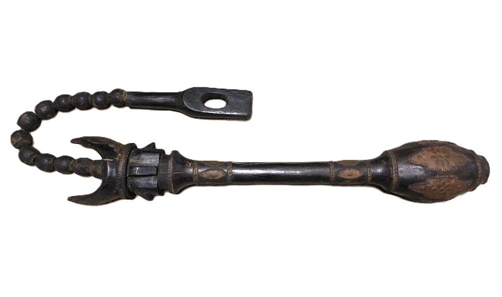 【 木製彫金儀式杖 】　インディオ（南米先住）　マプチェ/ケマムル