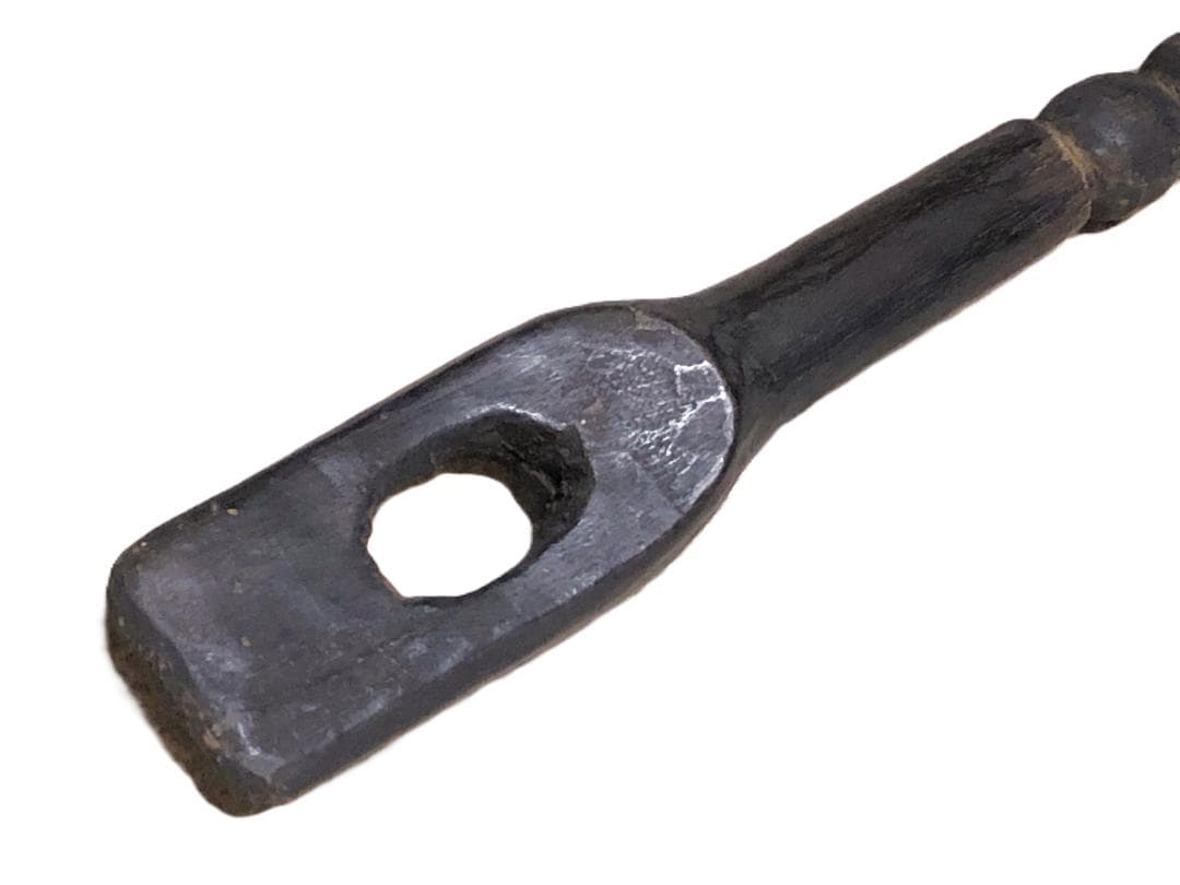 【 木製彫金儀式杖 】　インディオ（南米先住）　マプチェ/ケマムル