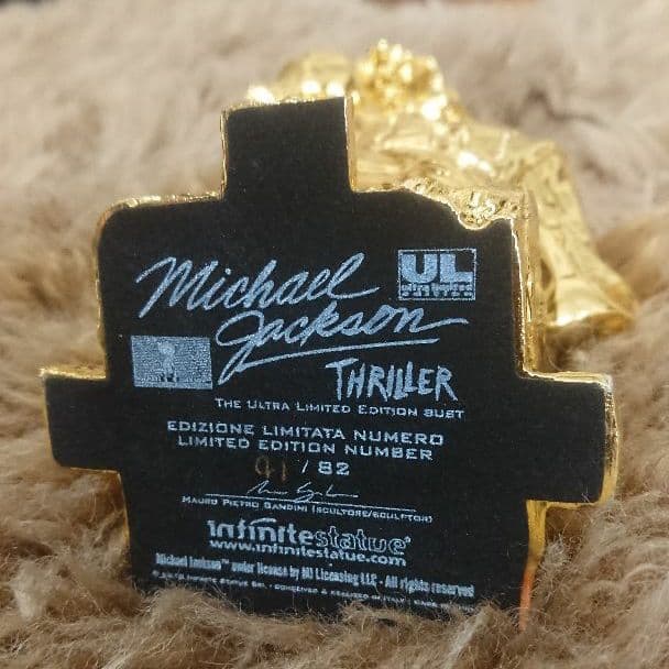 【超希少】マイケル・ジャクソン  Thriller 置物