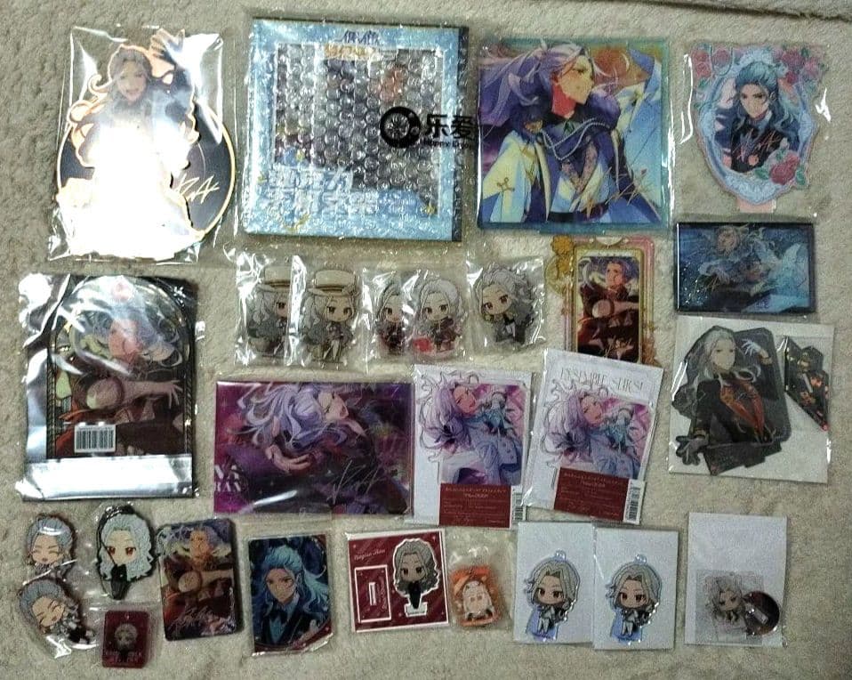 あんスタ　乱　凪砂　セット　缶バ　アクスタ　アクキー　中国