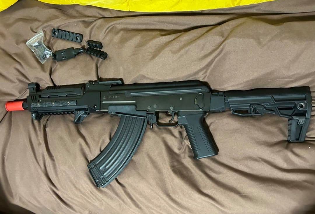 東京マルイ美品 次世代電動ガン Akストーム ブラック