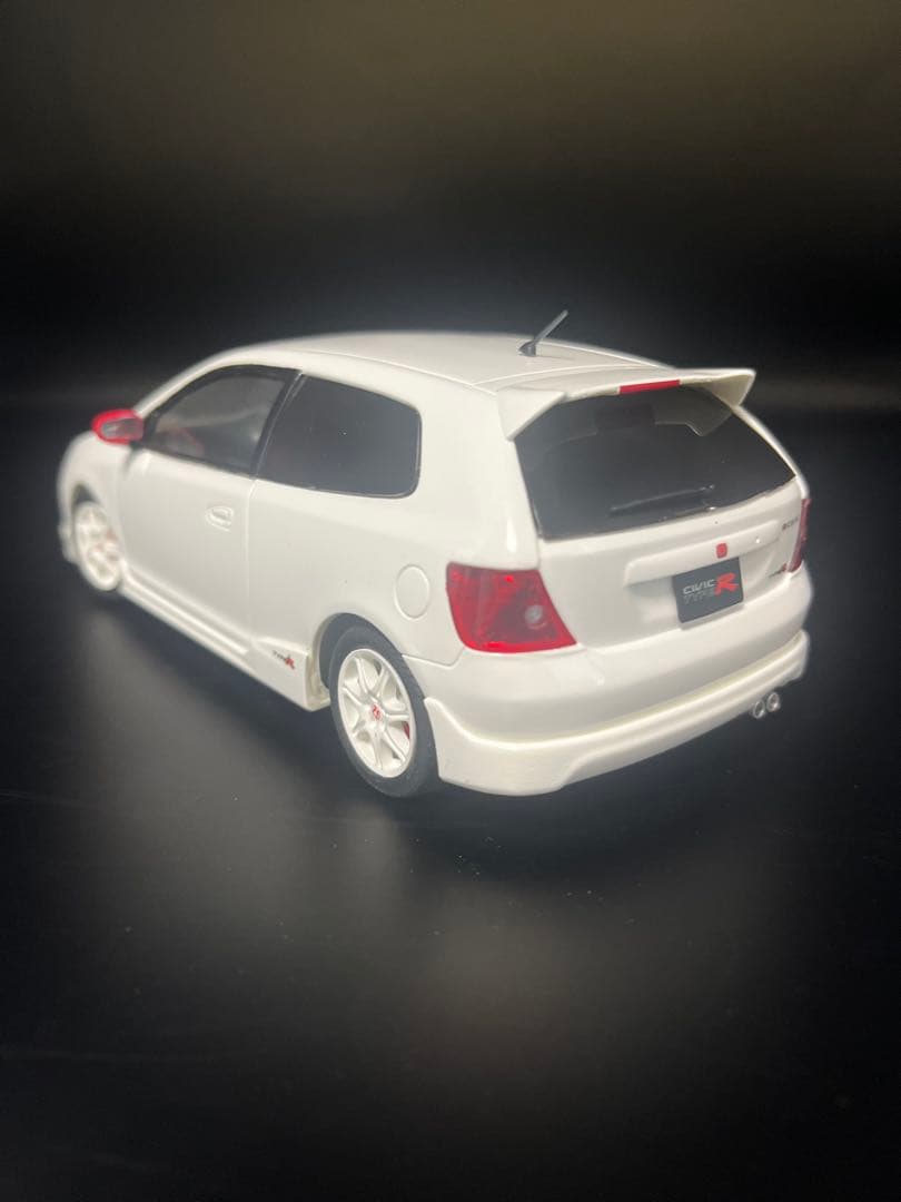 フジミ1/24 ホンダシビックタイプR（EP3）プラモデル完成品