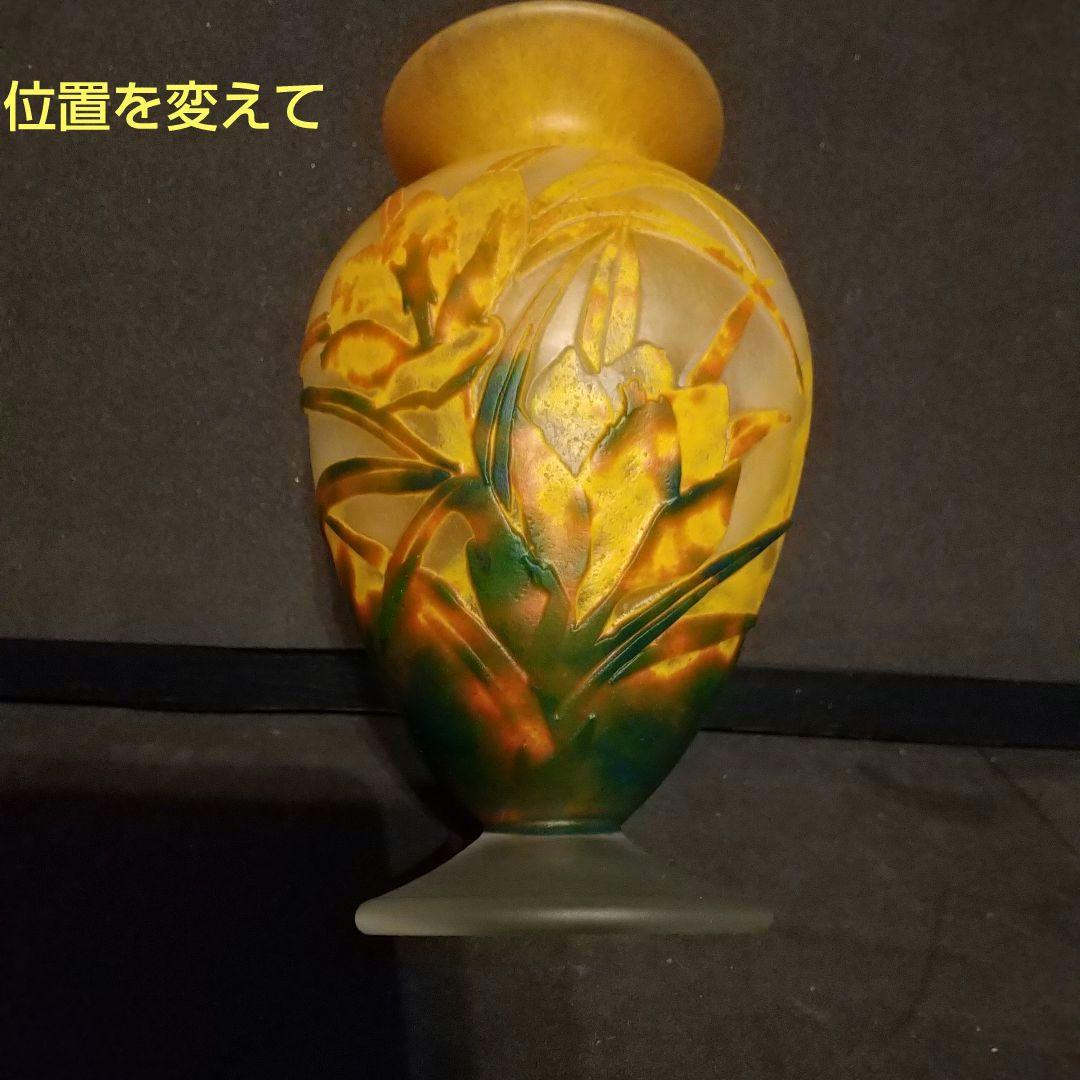 被せガラス風景花絵画 花瓶 ガレ風 工芸ガラス カメオ彫り