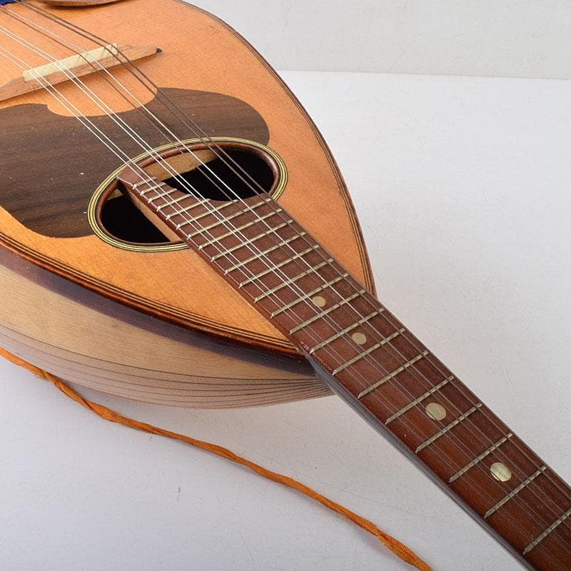 国島マンドリン　NO.104　ハードケース・鼈甲ピック付　M　R9251H