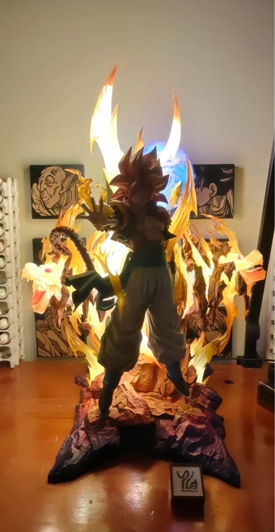 ドラゴンボールGT　ゴジータスーパーサイヤ人4　ガレージキッド　フィギュア