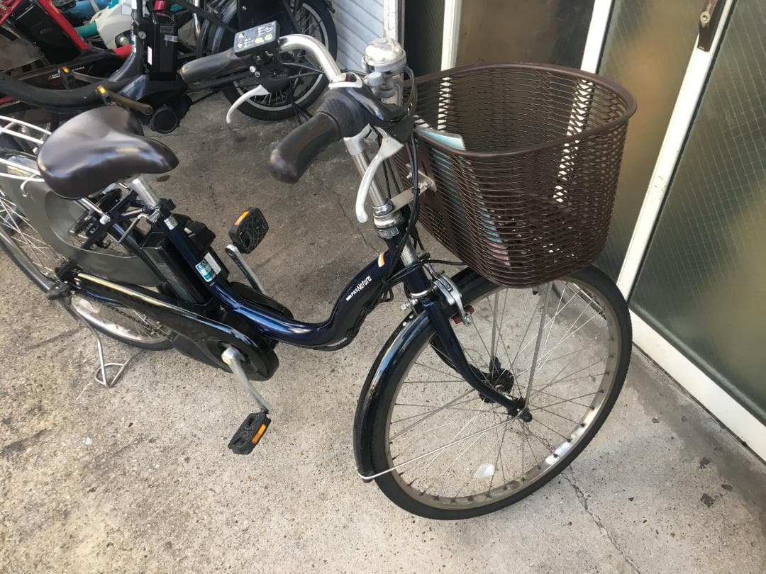 地域限定送料無料　パス　ナチュラ　12,3AH　24インチ　紺　電動自転車