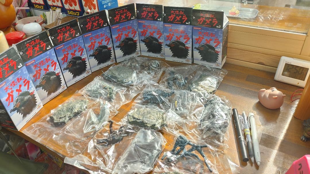 ガメラVol2 フルセット　シークレット含む　生誕40周年記念　ギロン　バルゴン