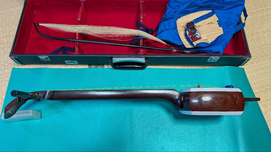 胡弓（紅木棹）