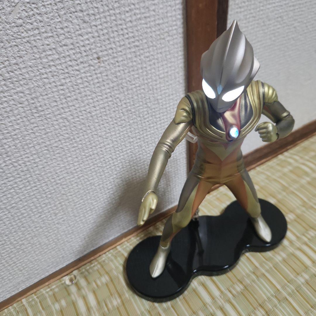 大怪獣シリーズ グリッターティガ エクスプラス