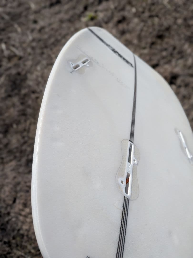 JSサーフボード ゼログラビティ 5'7”　24.3L