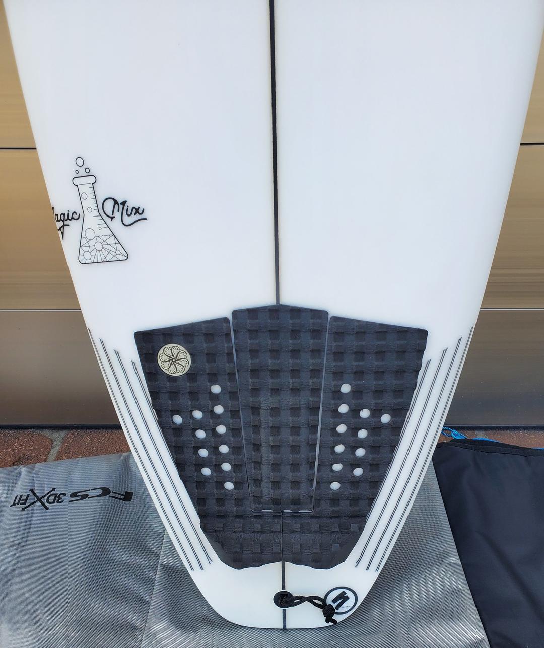 全て新品未使用 SUPERBRAND Magicmix 6’ 2\" サーフボード