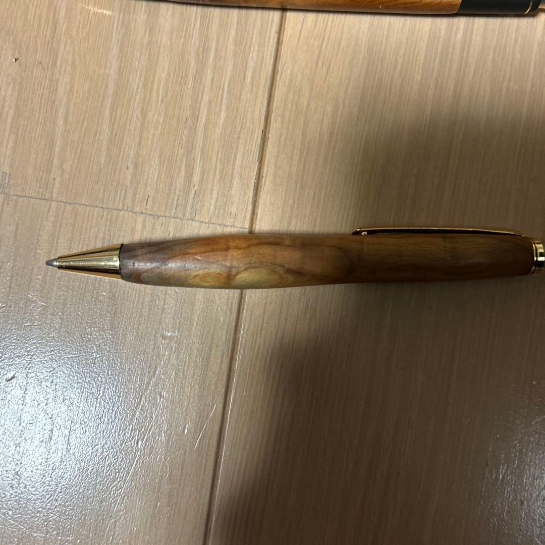 メルカリ内唯一のガラスコーティング工房京屋久杉と金木犀のシャーペン