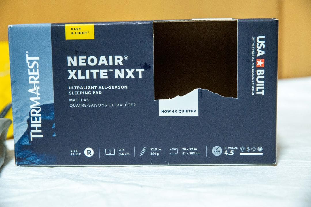 サーマレスト　ネオエアーXライト　R値4.5　NXT R レギュラー