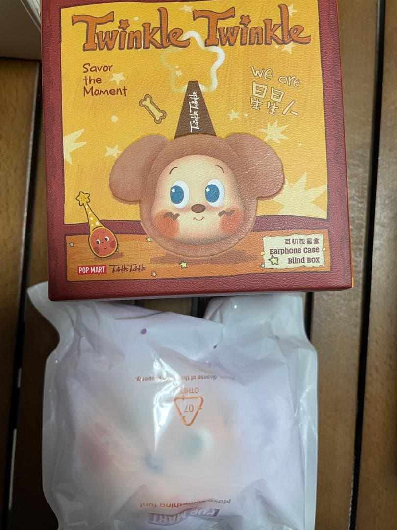 ラブブ　ポップマート　マカロン　チンクル　crybaby dimoo ハチププ