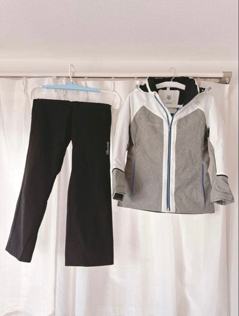 Descente スキーウェアセット　152〜158センチ Sサイズ