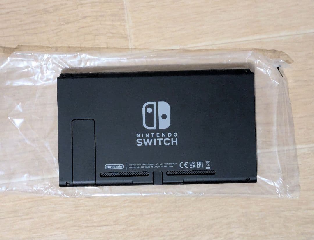 Nintendo Switch 本体　ネオンブルー/ネオンレッド