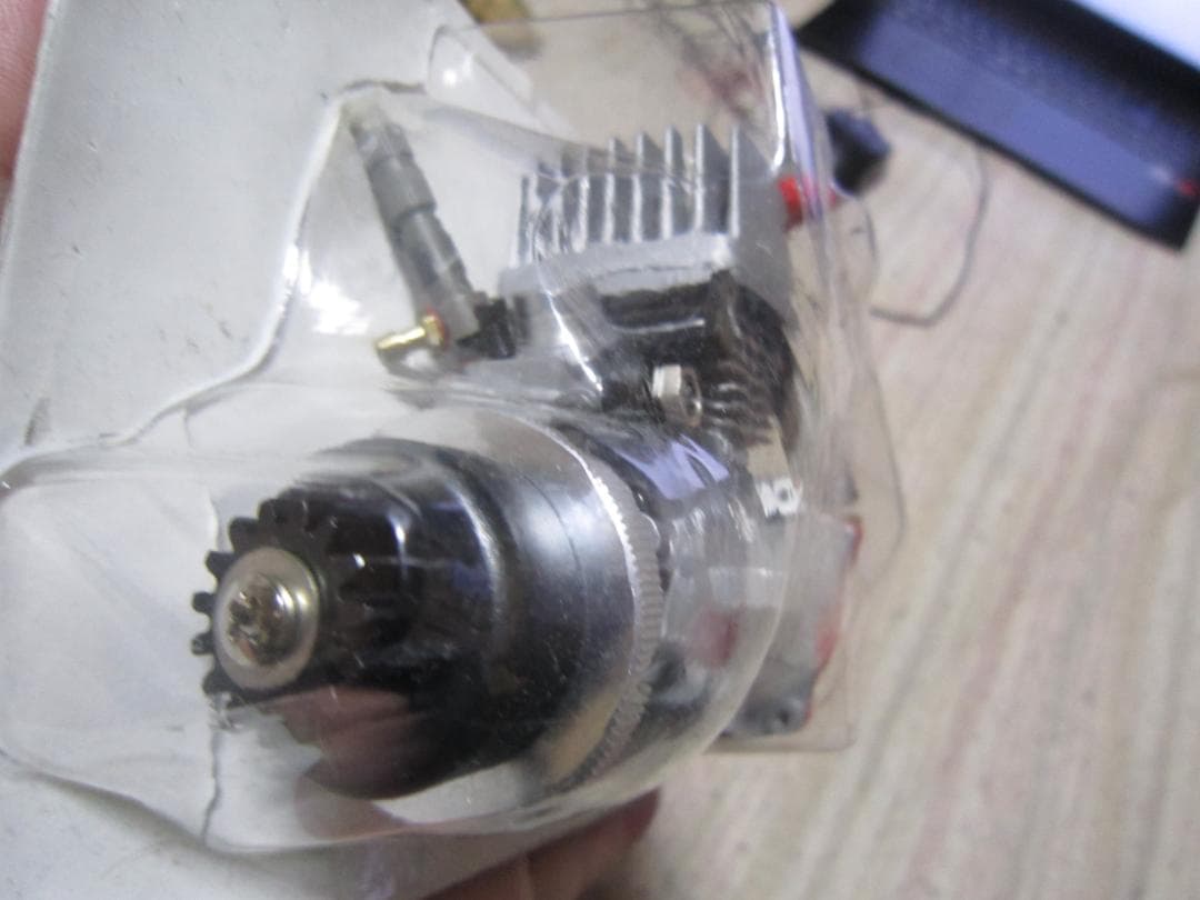 新品 未開封 KYOSHO GT エンジン 送料込み 希少 廃版 京商