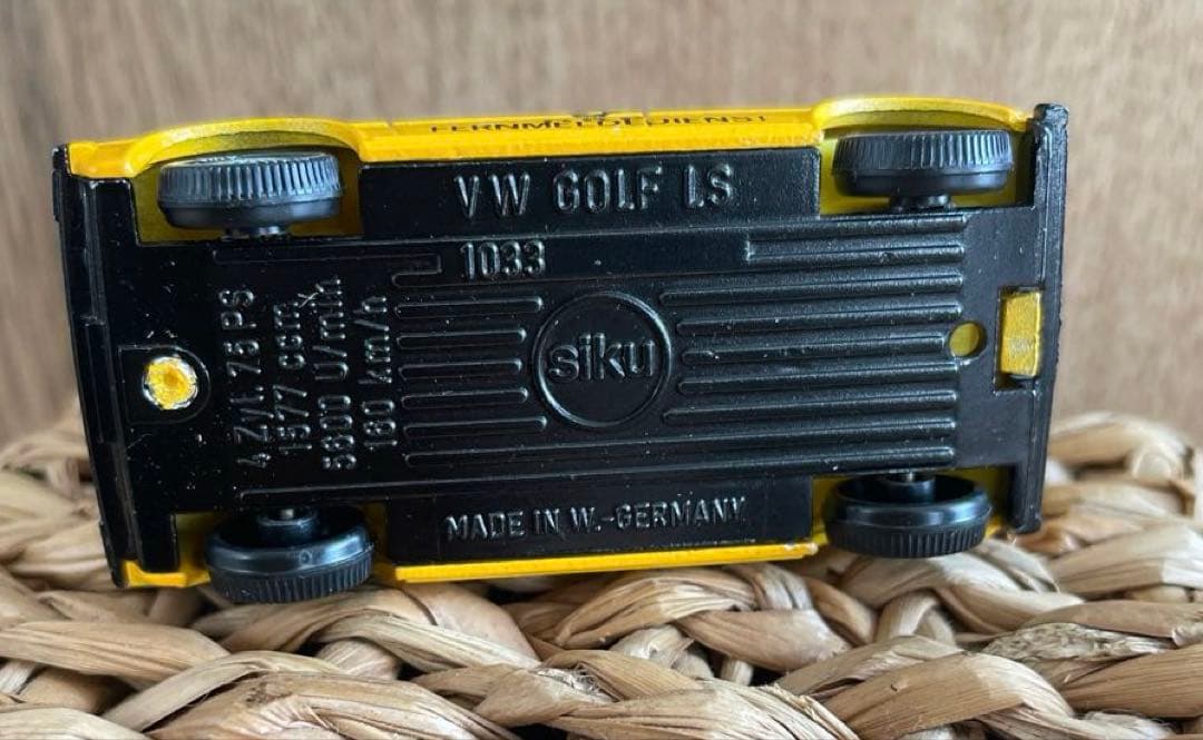〈Siku〉ジク VW GOLF ゴルフ LS (西ドイツ製)