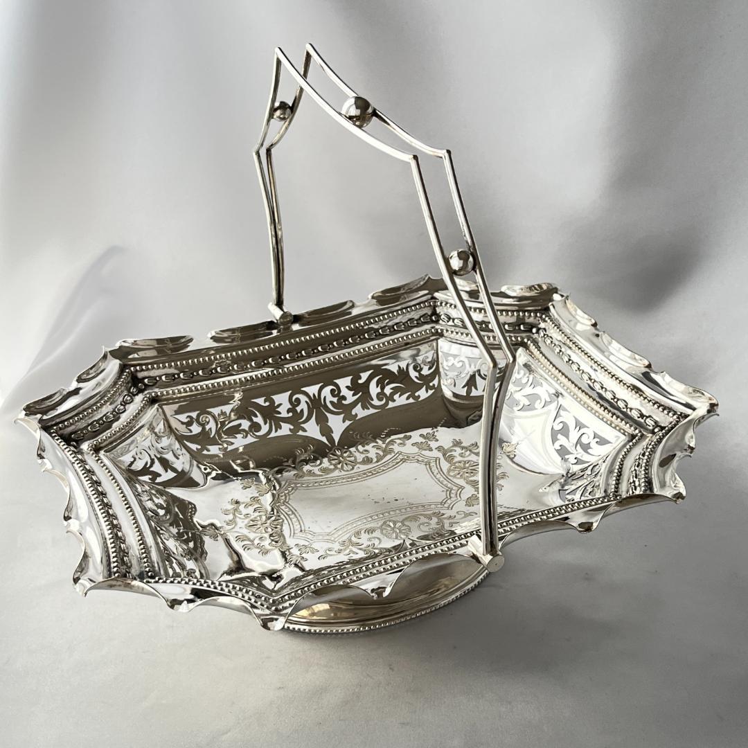 【Cooper Brothers】 ビクトリアンのフルーツスタンド