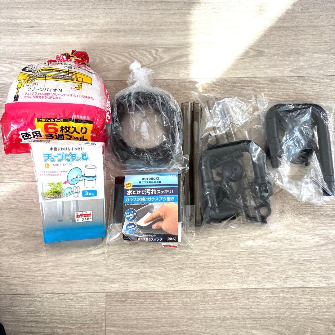 ☆大きなガラス水槽とLED照明、水槽台、その他一式セット☆