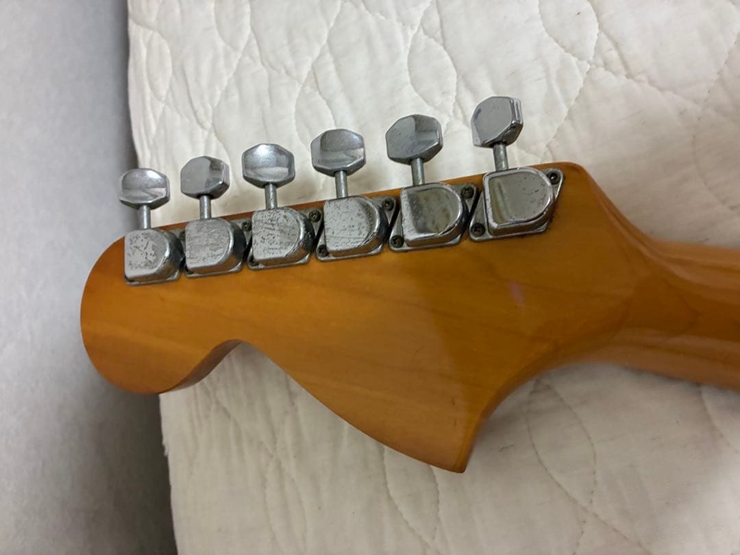 n*u様 Tokai silver star 1983年製　ストラトタイプ