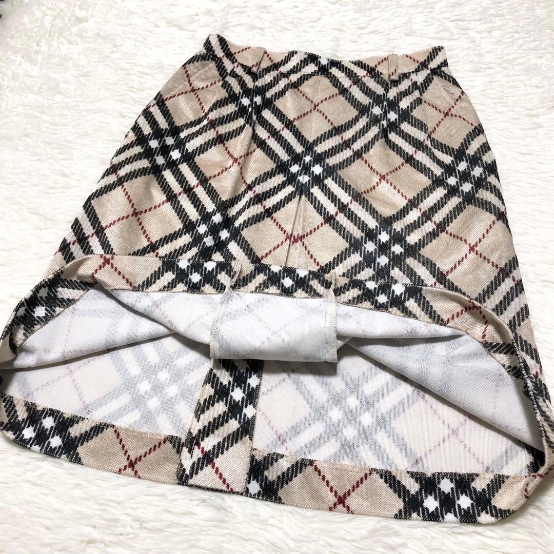 美品✨バーバリー ゴルフ スカート ひざ丈 ノバチェック ベージュ
