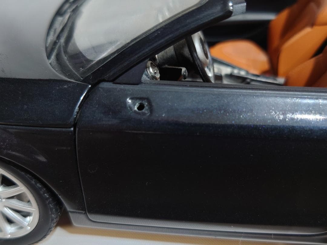 アウディ AUDI TT ROADSTER 2006 1/18