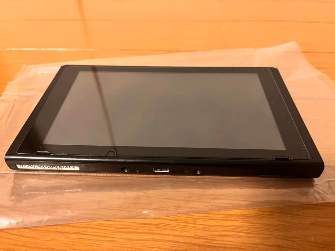 Nintendo Switch本体(ジョイコンストラップ欠品)他色々付き