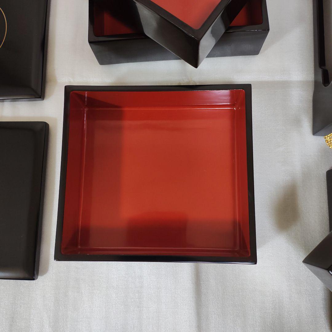 輪島塗　五段重箱　台付