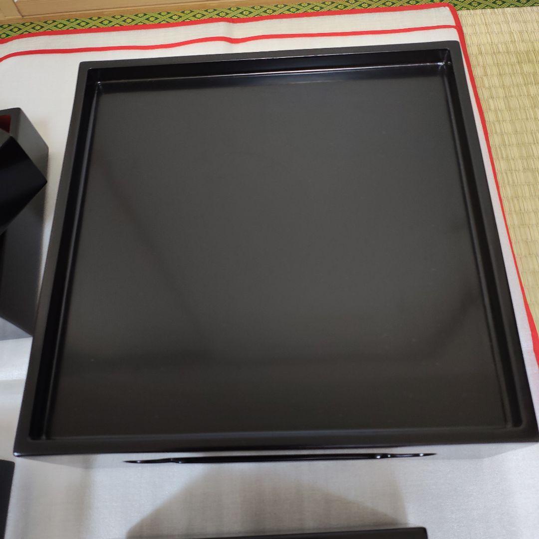 輪島塗　五段重箱　台付