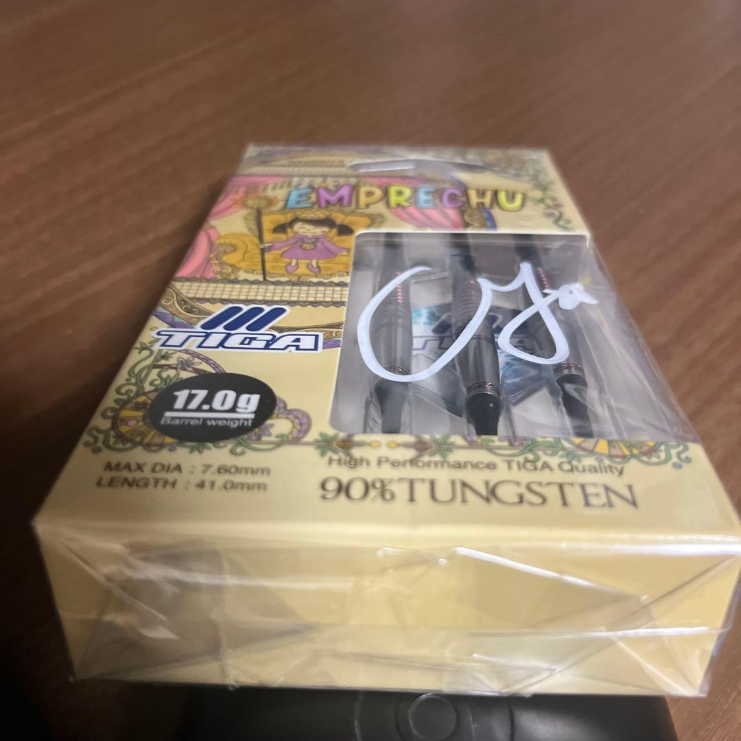 TIGA EMPRECHU バレンタインモデル（サイン入り）