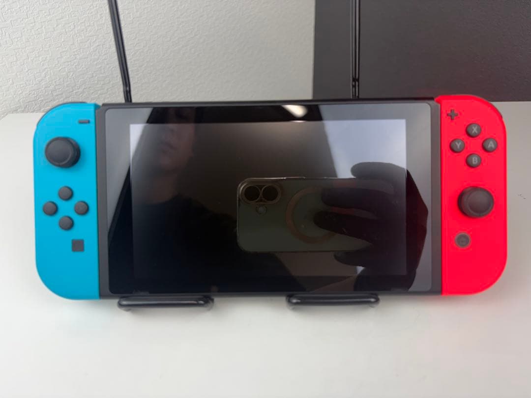 NintendoSwitch 本体　美品　ネオン