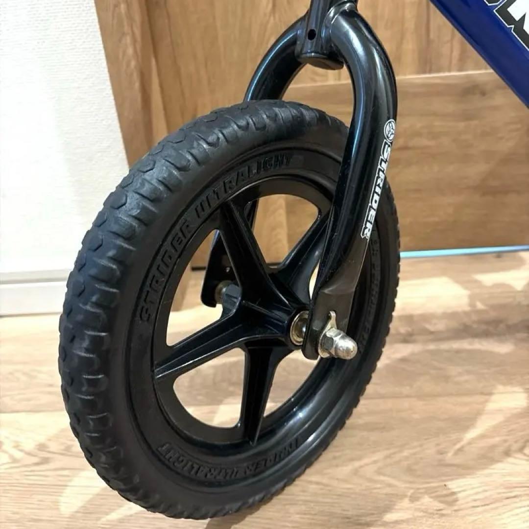 STRIDER ストライダー クラシック 12インチ 人気色ブルー キッズ