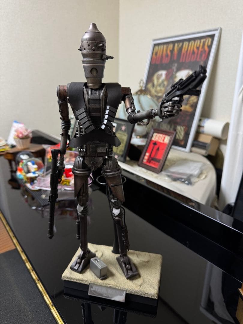 ホットトイズ Hot toys 『マンダロリアン』 １／６スケール ＩＧ-１１