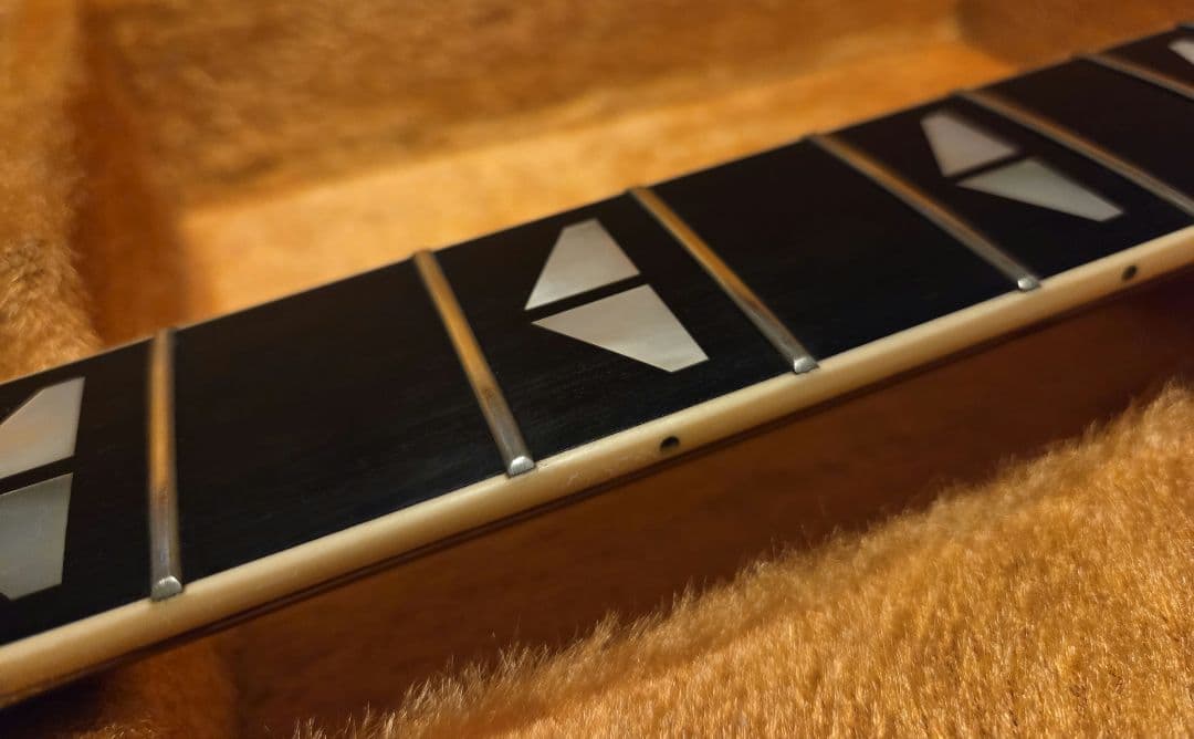 YAMAHA SG2000 レッドサンバースト(1982年製)