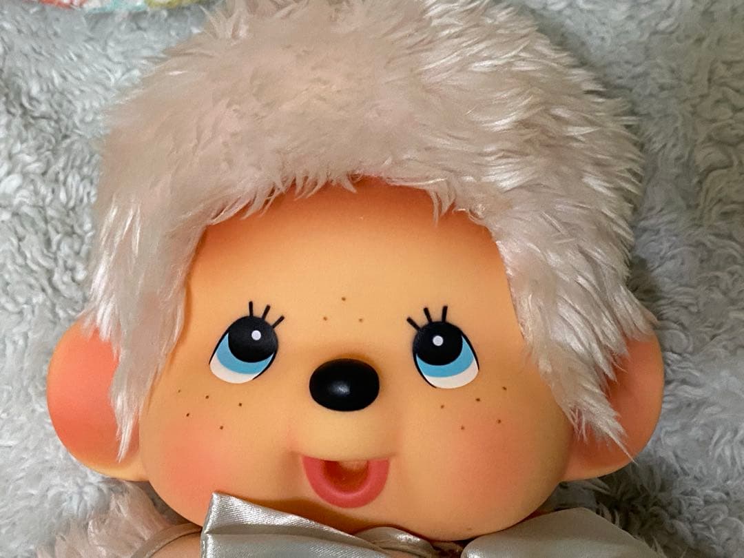 モンチッチ 40周年記念 プラチナ ぬいぐるみ Lサイズ