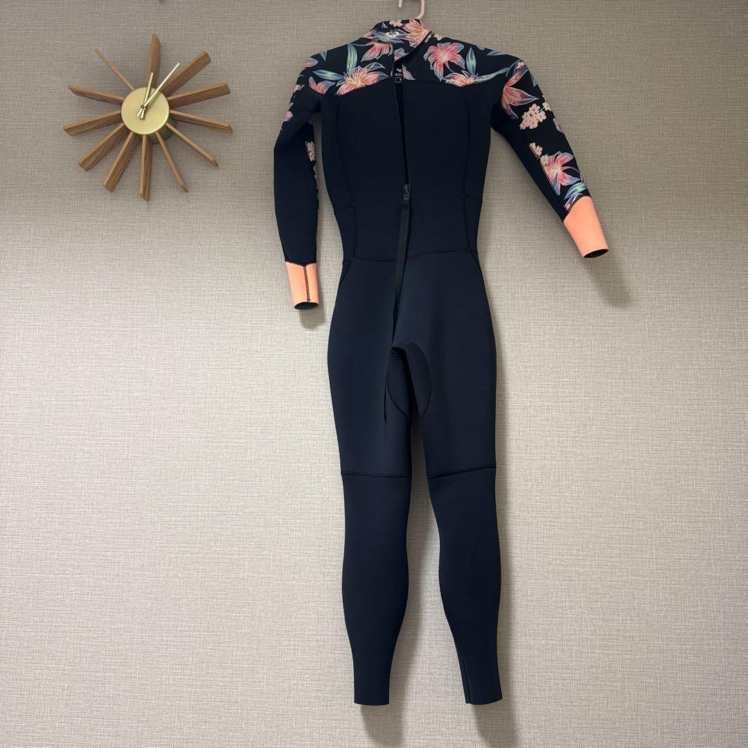 たぬ！　ROXY 3/2mm フルスーツ Sサイズ