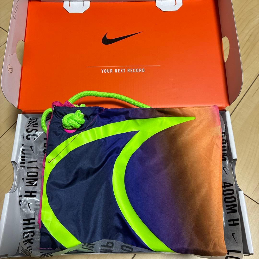 【最安値】NIKE マックスフライ 2 25.5 glam