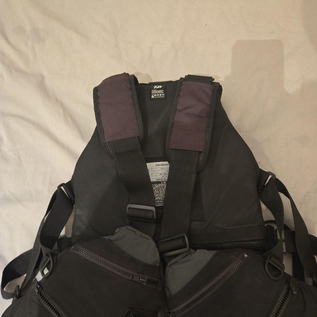 ダイワ　ロックショアベスト　daiwa df-4020