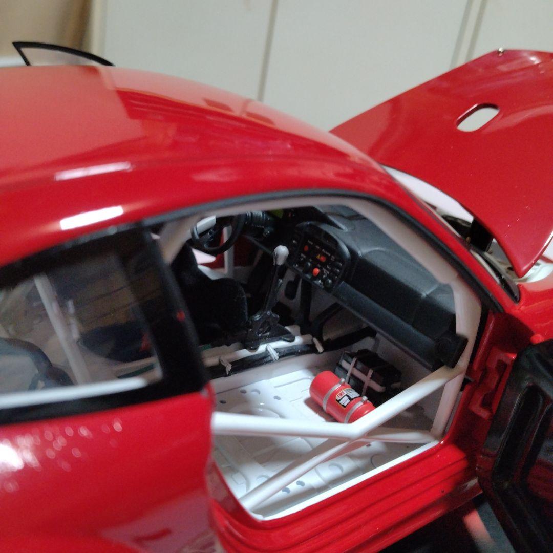 MINICHAMPS ポルシェ 911 GT3 RSR-2004 1/18