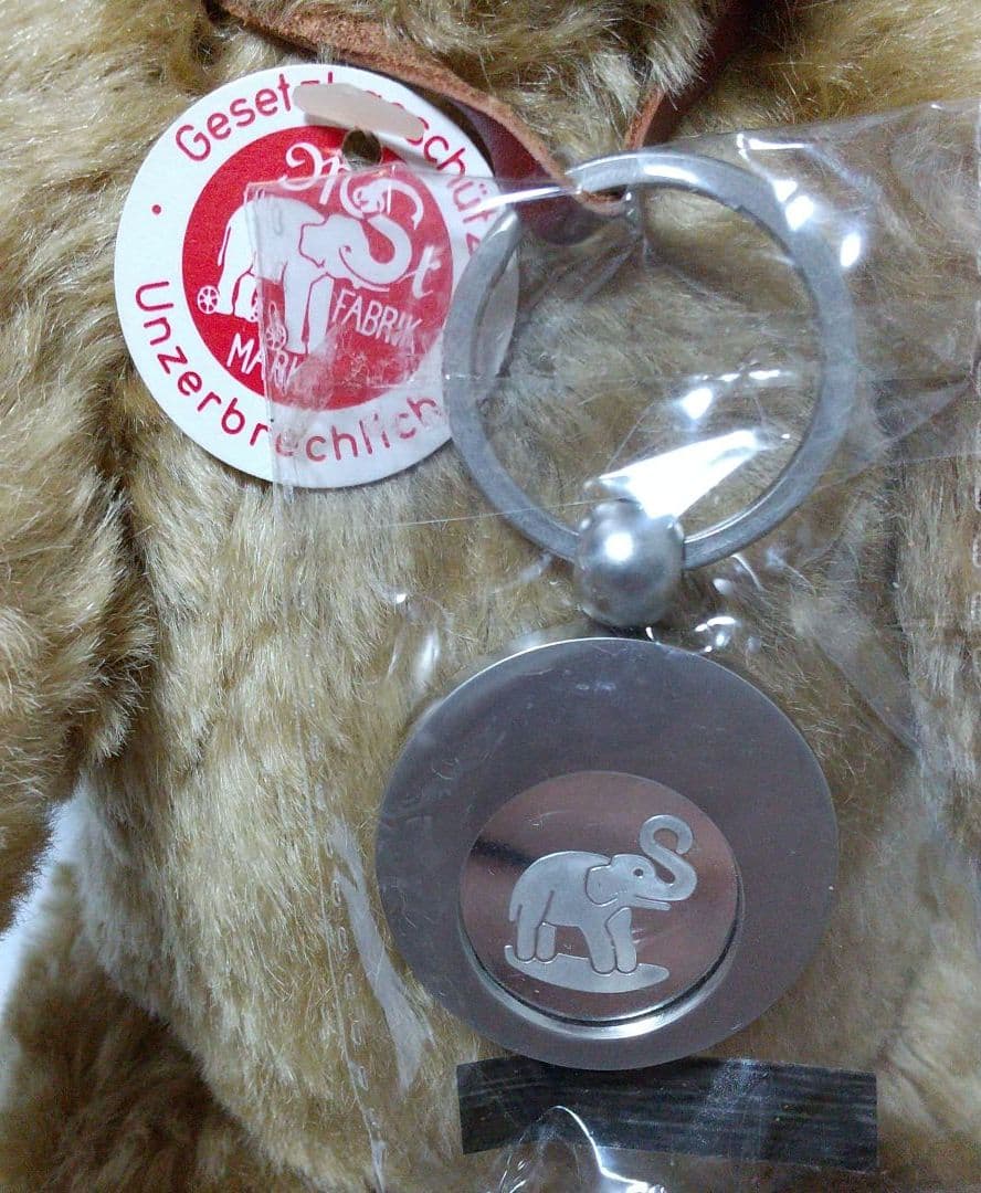 【Steiff】100周年記念で日本限定 1500体