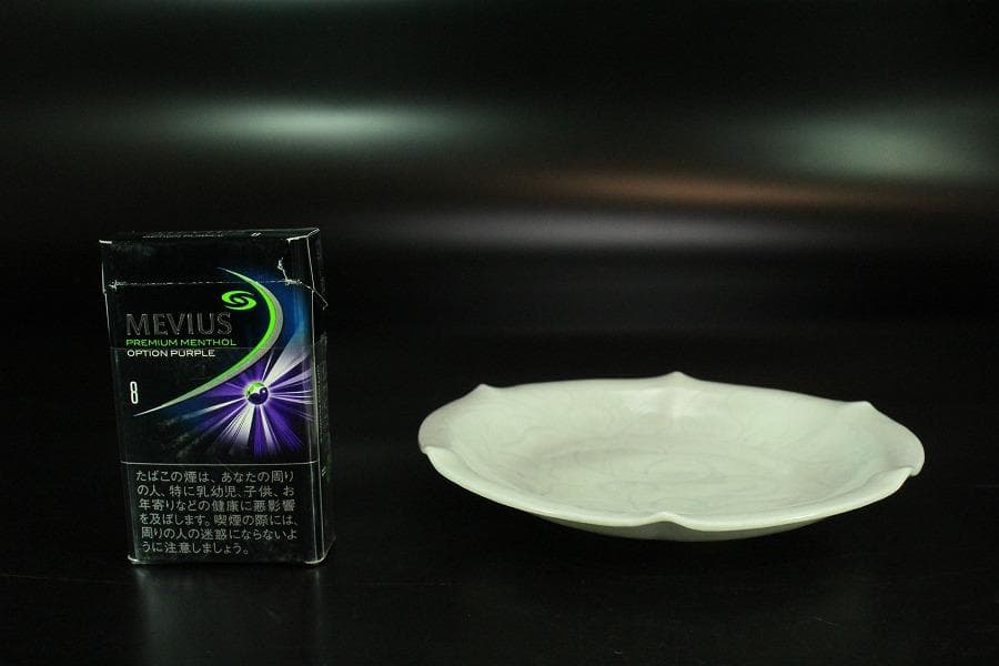 中国美術 白磁 刻草花紋 盤 φ15cm 影青(K-XA681)