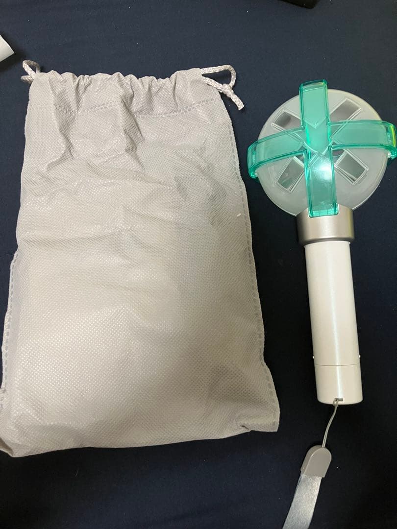 TXT ペンライト トレカ 収納袋付き