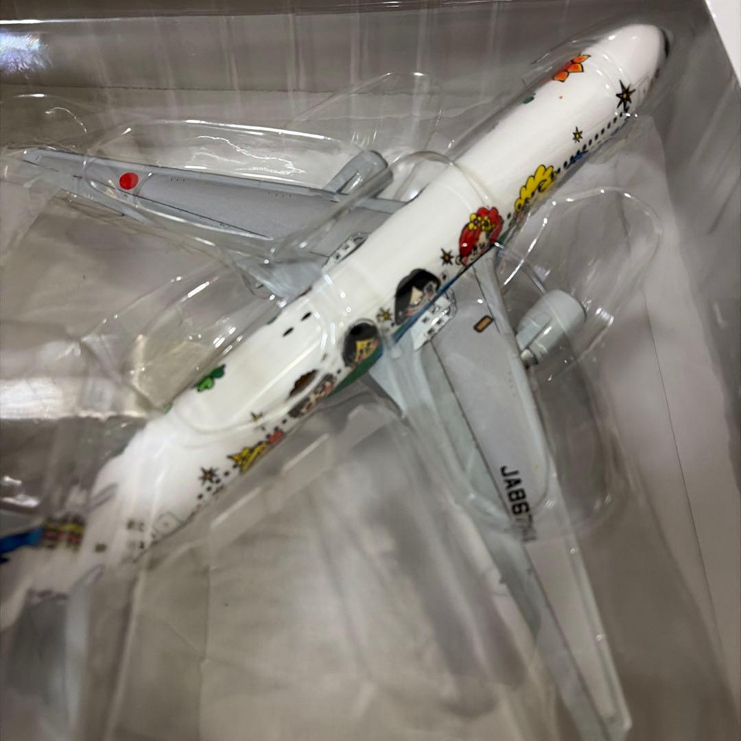 ANA Boeing 767-300 60周年記念モデル　1/200スケール