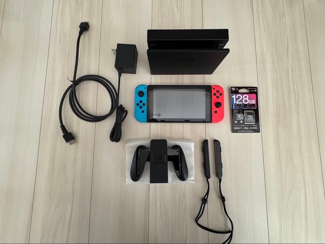 【美品】Nintendo Switch microSD128G付【保証書付き】