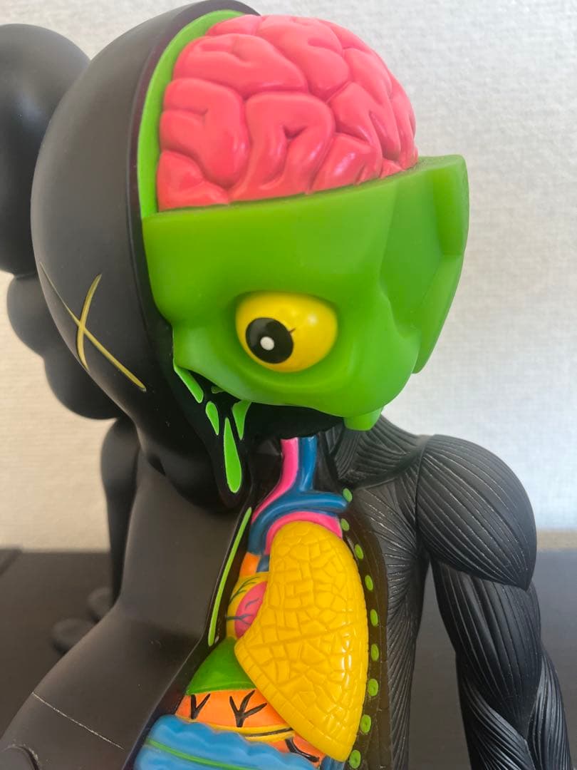 KAWS COMPANION (RESTING PLACE) 2013年製