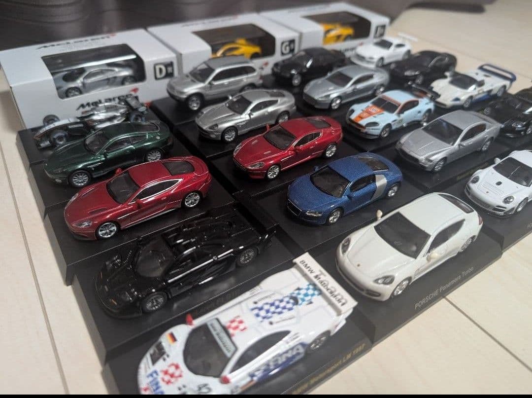 京商 1/64 欧州車 23台