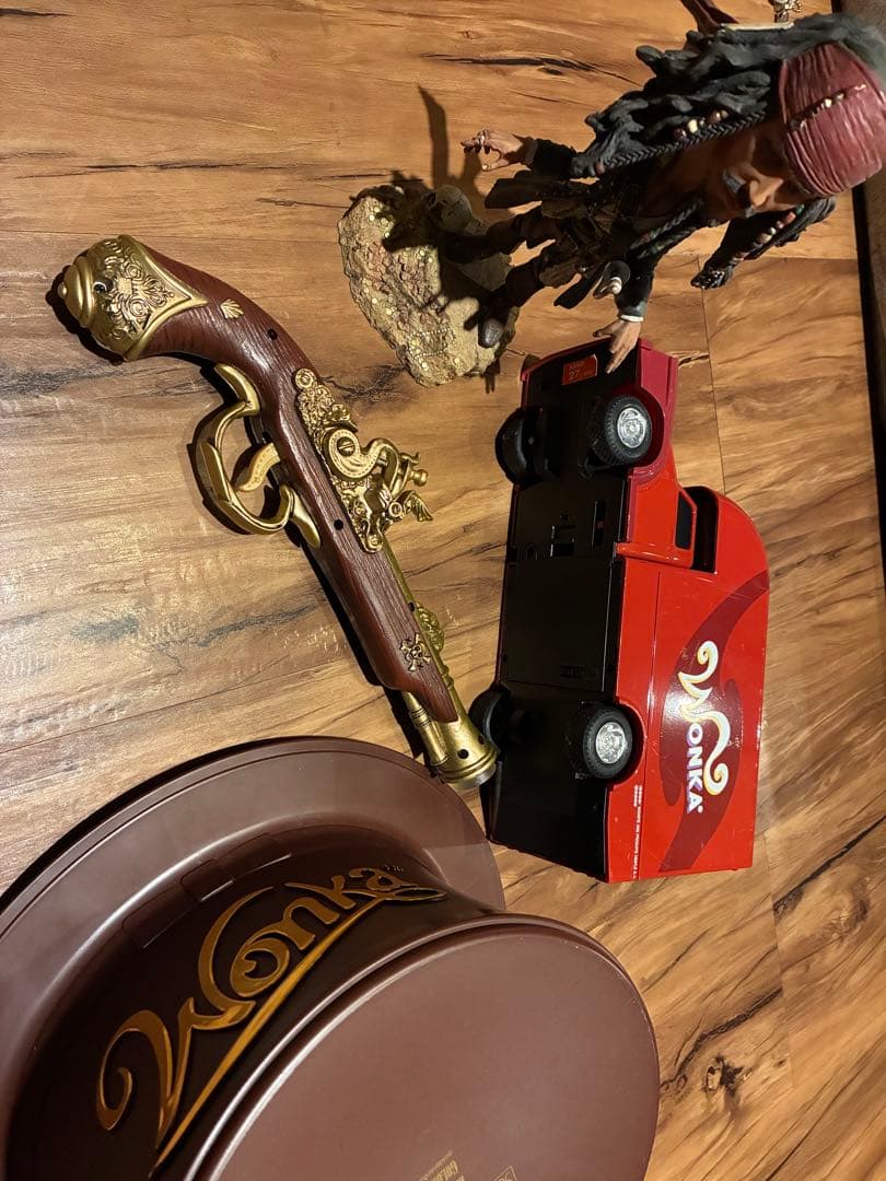 ジョニーデップ　パイレーツ　チャーリーとウォンカとチョコレート工場ハット型ポップ